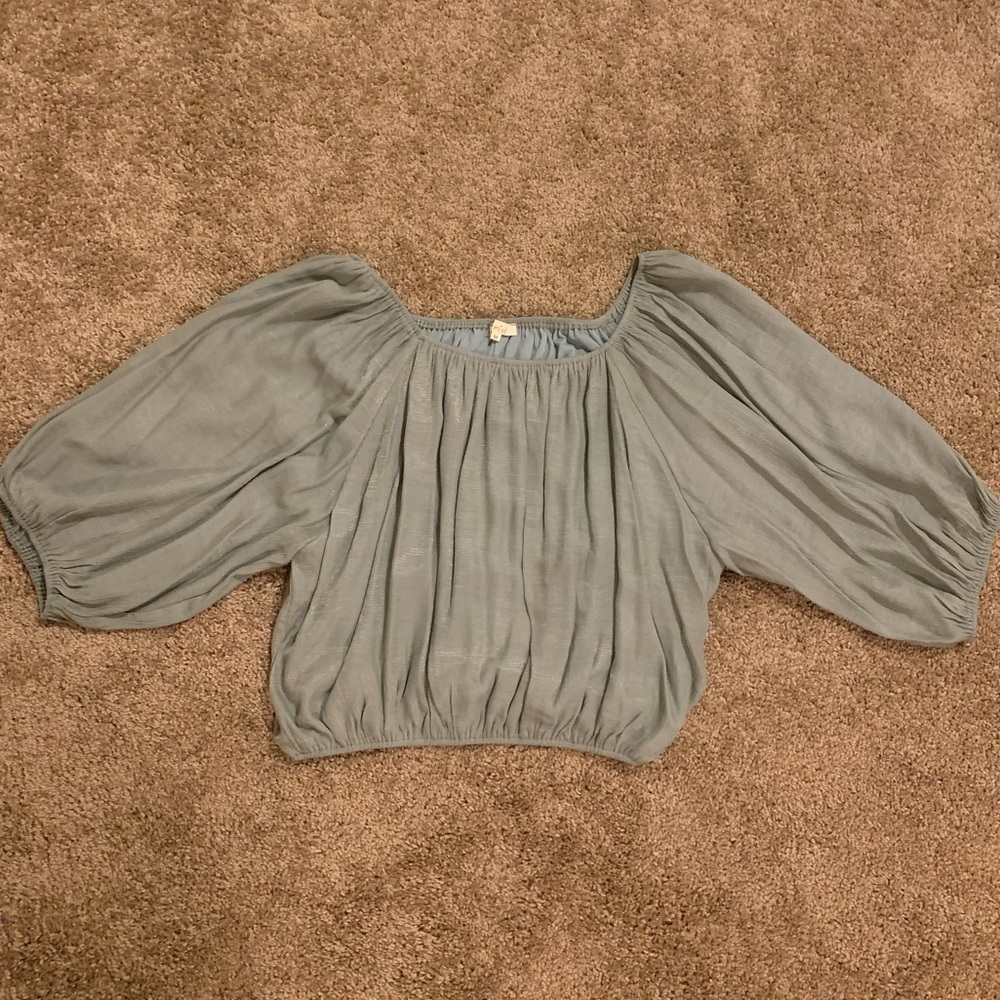 Women Puff Sleeve Top